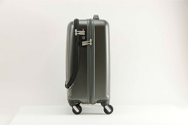 エンドー鞄 フリクエンター クラムA ストッパー付4輪キャリー（前開き）46cm 機内持込みサイズ 34L 1-216 1個