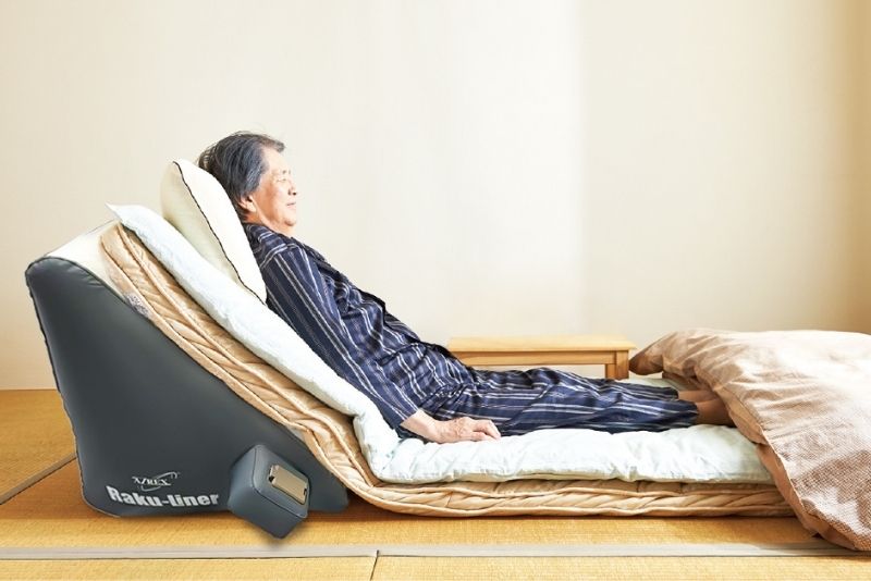 イーアンドケー エアーリクライニングマット ラクライナーα