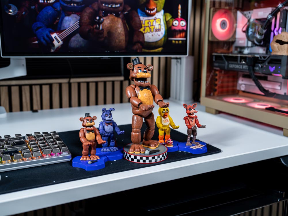 EXG 【Five Nights at Fredddy's】”フォクシー” ミニ・ケーブルガイズ ケーブルガイズ コントローラー&スマホホルダー 1個