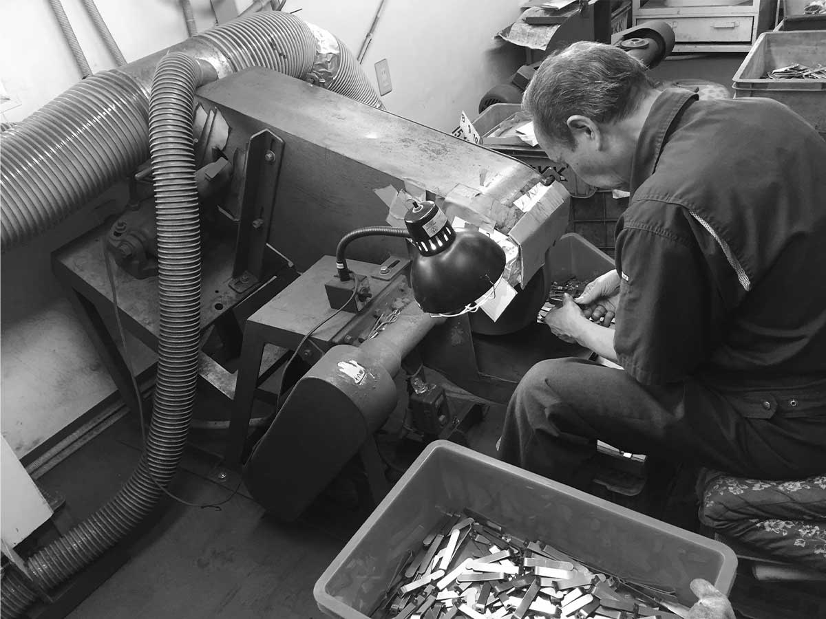 鵜飼洋鋏 鵜飼洋鋏 良く切れる細刃先ニッパー爪切り A-0285/DU205