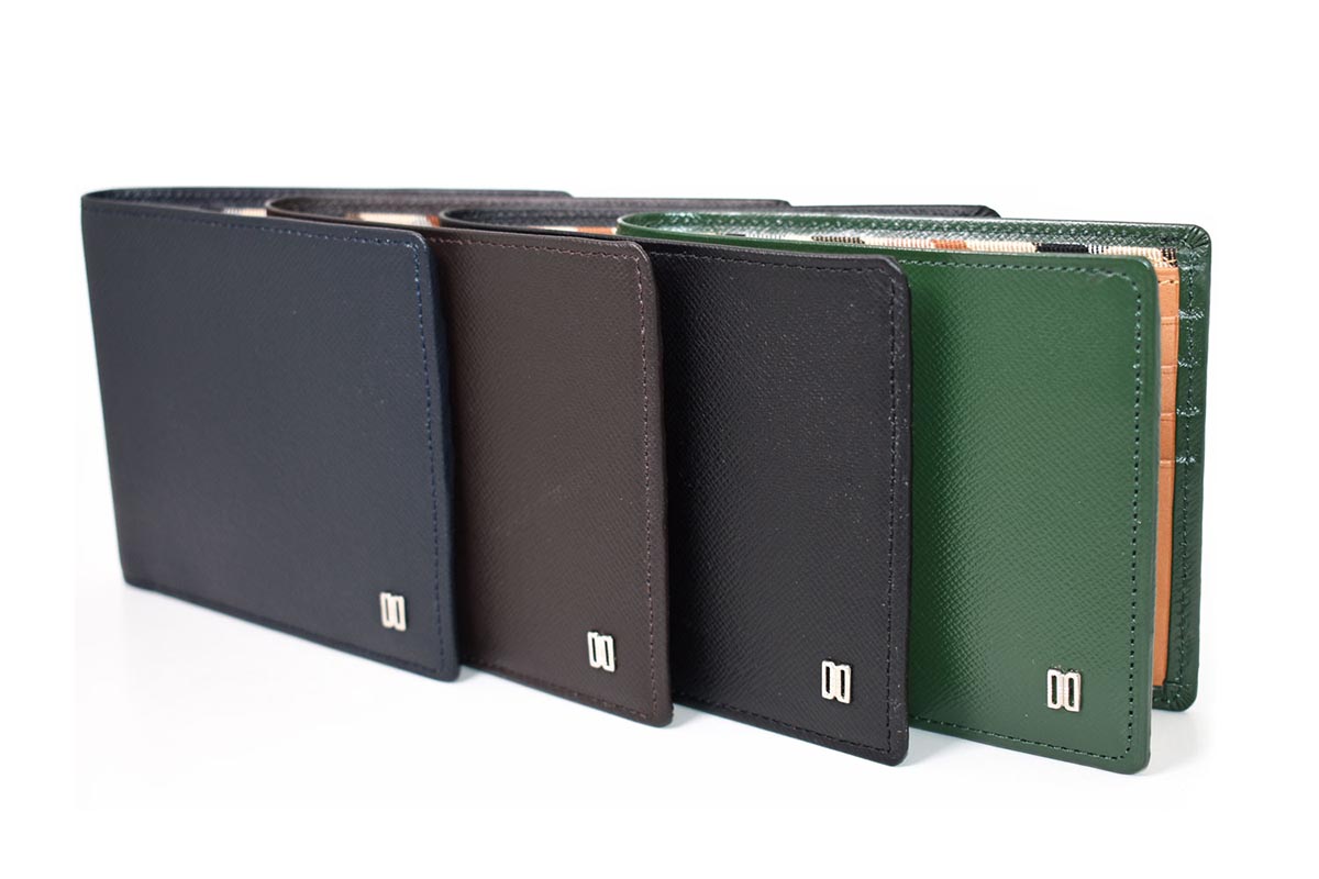 プレリー DAKS Luster（ラスター）二つ折り財布（小銭入れなし）DP35215