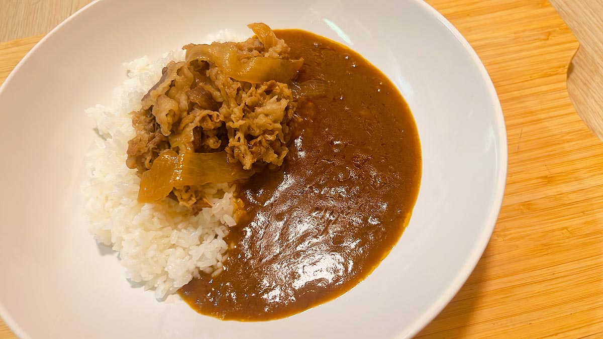 夏に食べたくなる「カレー」今回はCoCo壱番屋のカレーをアレンジしてみました