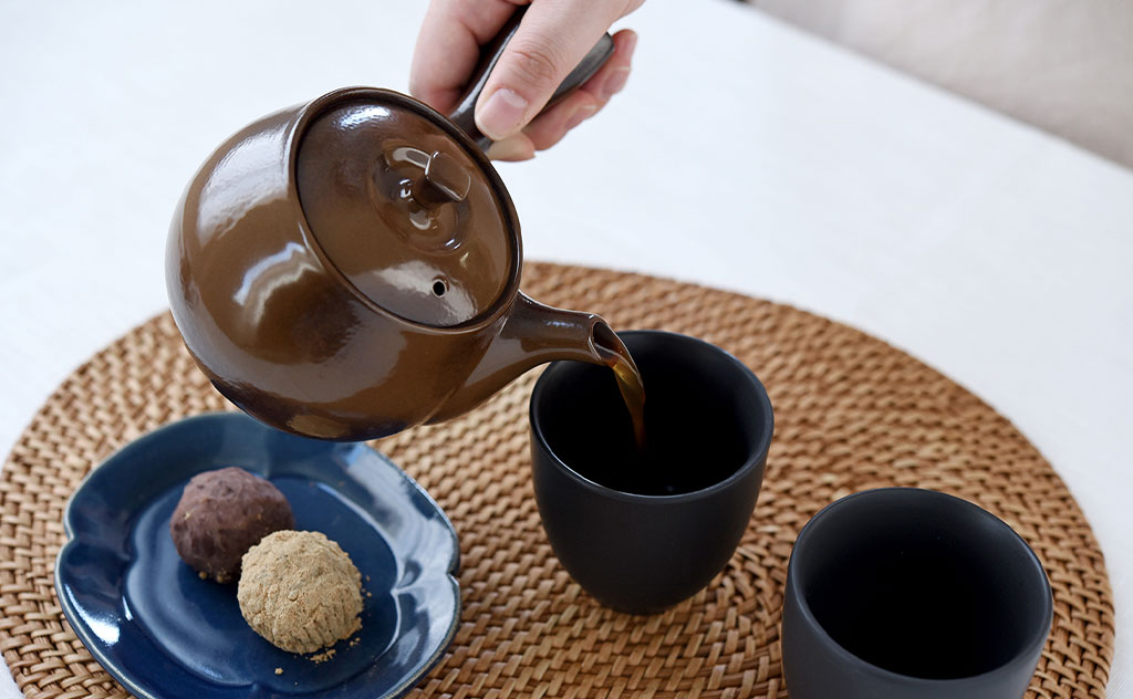 急須で淹れる至福の一杯　職人が手掛けるコーヒー専用急須でおうち時間を格上げ