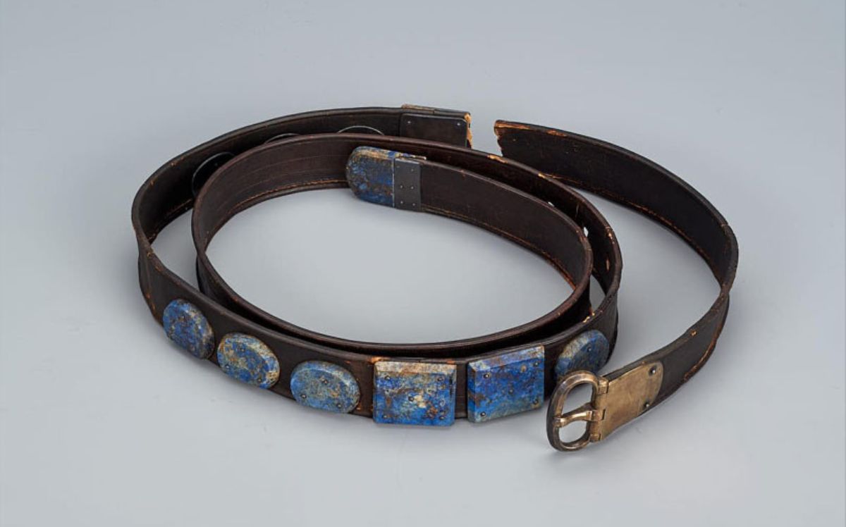 12月10日は「ベルトの日」 高品質レザーベルトをお得にゲットするチャンス【期間限定10%OFFクーポン】